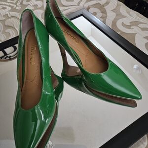 J.Renee Vibrant Green Patent Heels